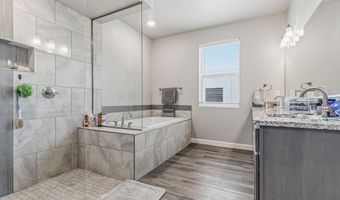 3378 Dahlia St, Alamogordo, NM 88310