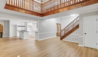 345 Lakeway Dr, Brandon, MS 39047