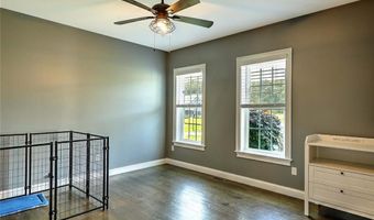 1 W Farm Rd, Smithfield, RI 02917