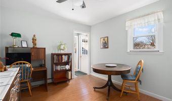 7 Restmere Ter, Middletown, RI 02842