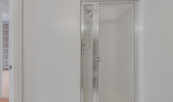 3835 9TH St N #1001W, Arlington, VA 22203