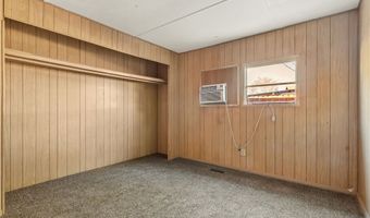 587 Harbor Dr, Bullhead City, AZ 86442