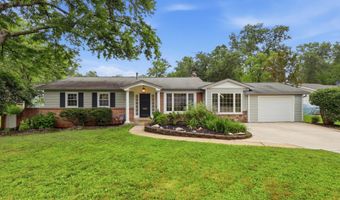 8532 CANTERBURY Dr, Annandale, VA 22003
