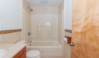 137 Kingstown Rd, Narragansett, RI 02882