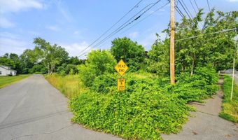 15 Bond St, Bangor, ME 04401