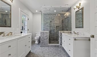 14 Bay View Rd, Charlestown, RI 02813
