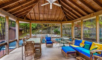 107 S Merrivale Ave, Beverly Shores, IN 46301