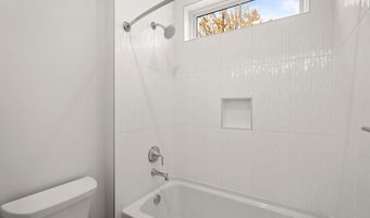 8506 HEMPSTEAD Ave, Bethesda, MD 20817