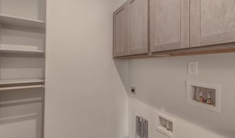 100 KATHY Cir, Aztec, NM 87410