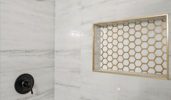 6449 WOODGREEN Cir, Baltimore, MD 21207