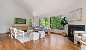 39368 LONGHILL Ln, Aldie, VA 20105