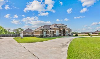 221 Deer Meadows Dr, Alice, TX 78332