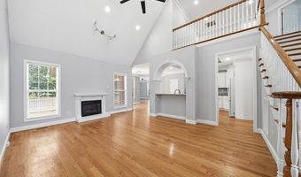 504 Kiowa Dr, Boiling Springs, SC 29316