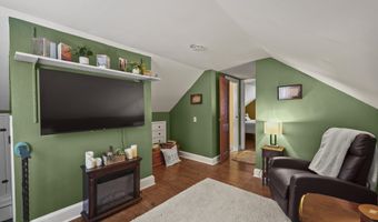 12 2nd St, Adams, MA 01220