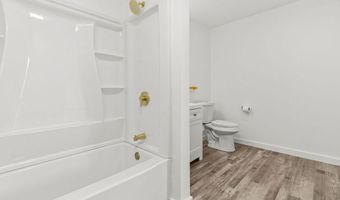 305 NE E, Andrews, TX 79714