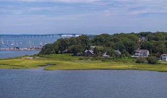 38 Pierce Ave, Jamestown, RI 02835