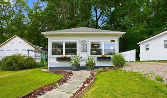 3020 W Sycamore Beach Rd, Angola, IN 46703
