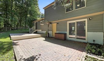 9 THREE WILLOWS Ct, Baltimore, MD 21228