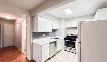 4410 BRIARWOOD Ct N 25, Annandale, VA 22003