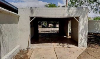 809 S Roselawn Ave, Artesia, NM 88210