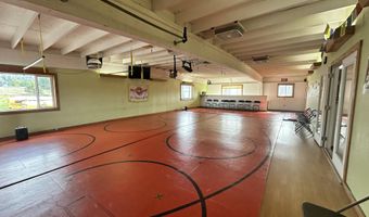 1215 Guintoli Ln, Arcata, CA 95521