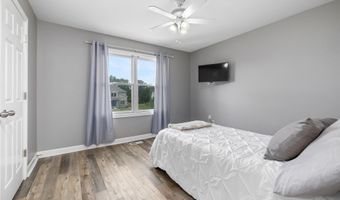 5481 Bear Creek Pass, Auburn, IN 46706