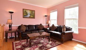 43696 PHELPS Ter, Ashburn, VA 20147