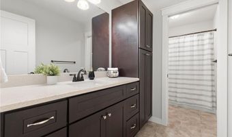 15563 Duck Trail Ln, Apple Valley, MN 55124