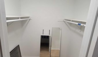 120 Dumbarton Hill Ct, Aberdeen, NJ 07747
