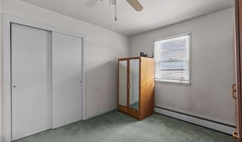 78 Ellery Rd, Newport, RI 02840