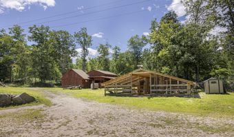 2 Firefly Dr, Baldwin, ME 04091