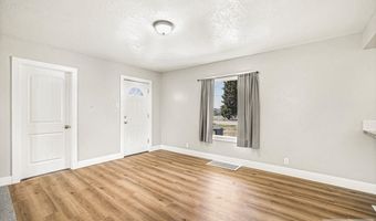 3617 E Lincoln Rd, Ammon, ID 83401