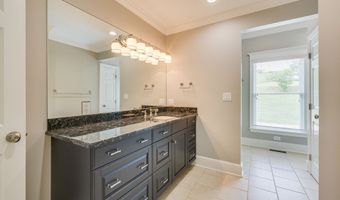 20484 Lake Rd, Abingdon, VA 24211