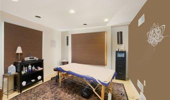 970 Hope St, Bristol, RI 02809