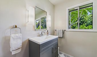 94 California Ave, Arcata, CA 95521