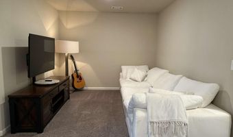 126 Auburn Crossing Dr, Auburn, GA 30011