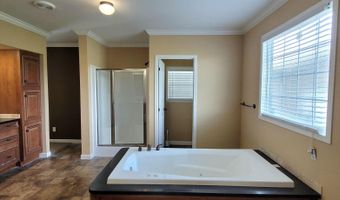 1927 N Twelfth St, Augusta, AR 72006
