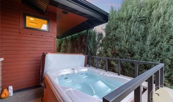 6090 Masters Blvd, Billings, MT 59106