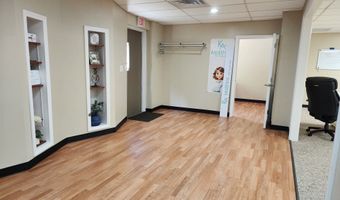 35 Wooster Ct F, Bristol, CT 06010