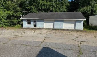 728 Greenwood St E, Abbeville, SC 29620