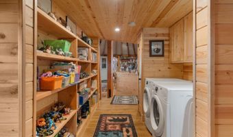 72 E FORK BIG SANDY Rd, Boulder, WY 82923