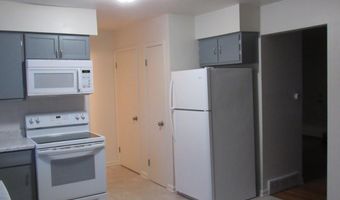 34 B Commodore St, Albany, NY 12205