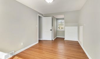 2690 Overridge Dr, Ann Arbor, MI 48104
