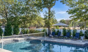 23 Pelican Dr, Bayville, NJ 08721