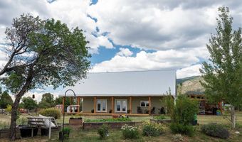 54 Upper Rim Rd E, Arroyo Seco, NM 87514