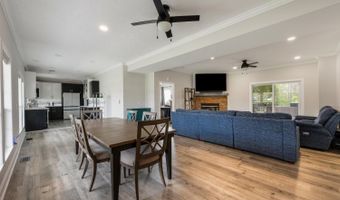136 Montfair Dr, Amherst, VA 24521