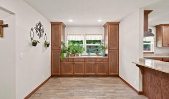 1306 Porter Ave, Aurora, MO 65605