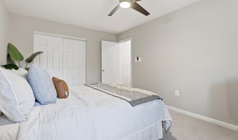 661 N ARMISTEAD St, Alexandria, VA 22312