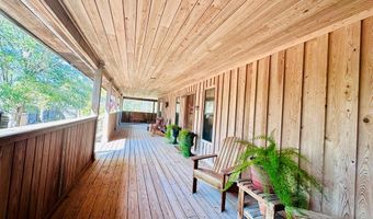 1651 Linden Rd, Apalachicola, FL 32320