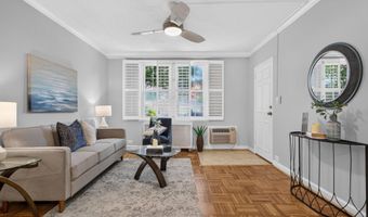 226 N THOMAS St N 226-3, Arlington, VA 22203